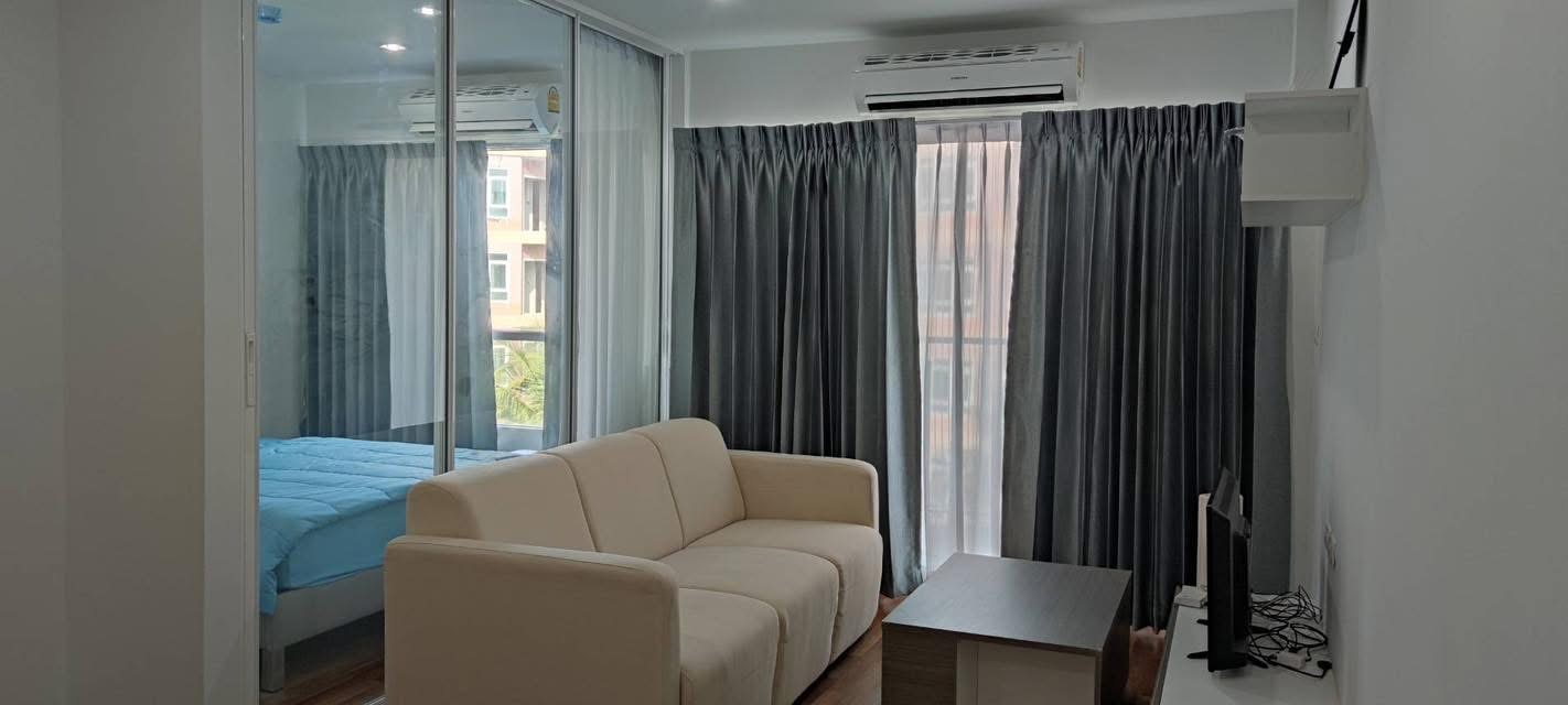 Condo for Sale, Beachfront and Near BTS Sukhumvit, Samut Prakan, Great Location, Special Price!!